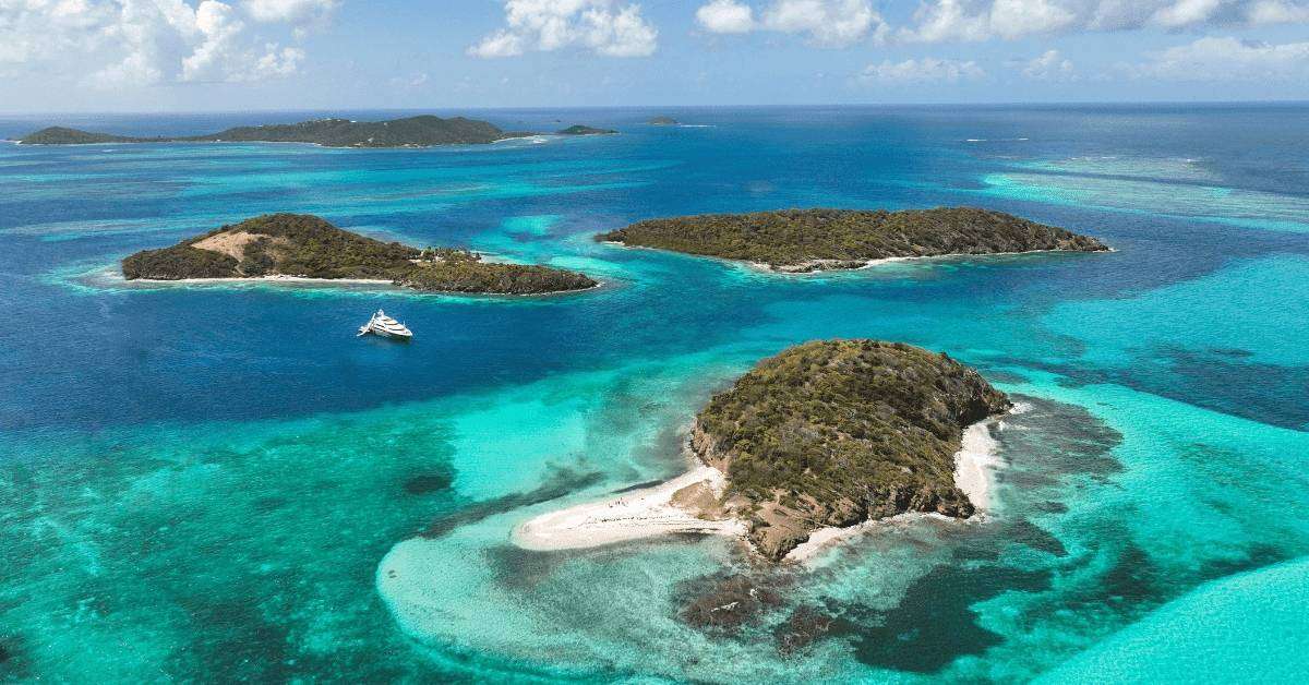 Motor Yacht Loons Guide to Saint Vincent and the Grenadines